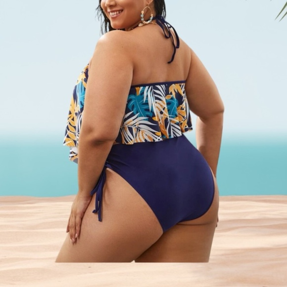 Tropical Hanky Hem Bikini Swimsuit Size 2XL - Picture 2 of 6